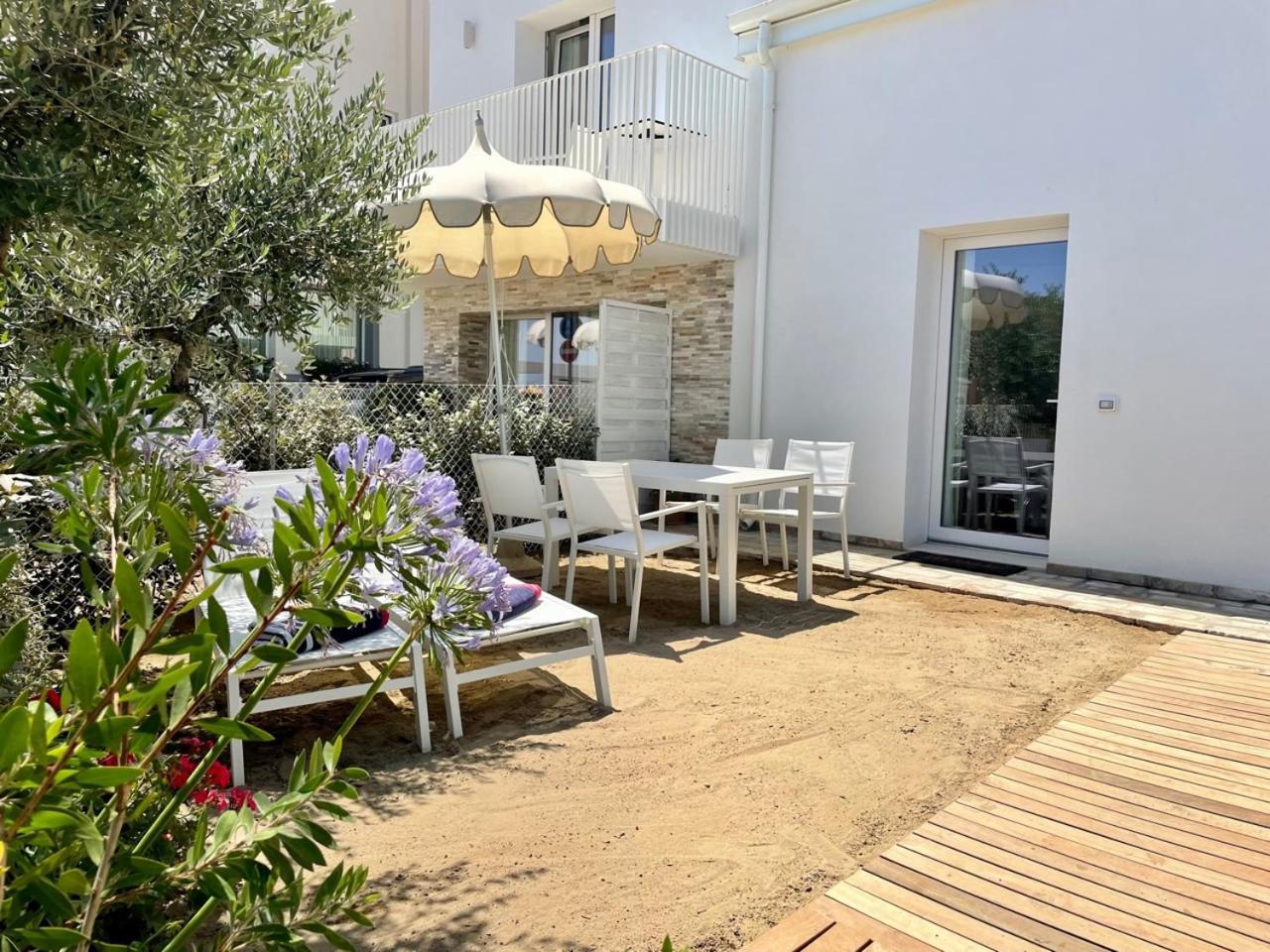 Villa Le Agavi Luxory Beach Surfhouse Белларія-Іджеа-Марина Екстер'єр фото